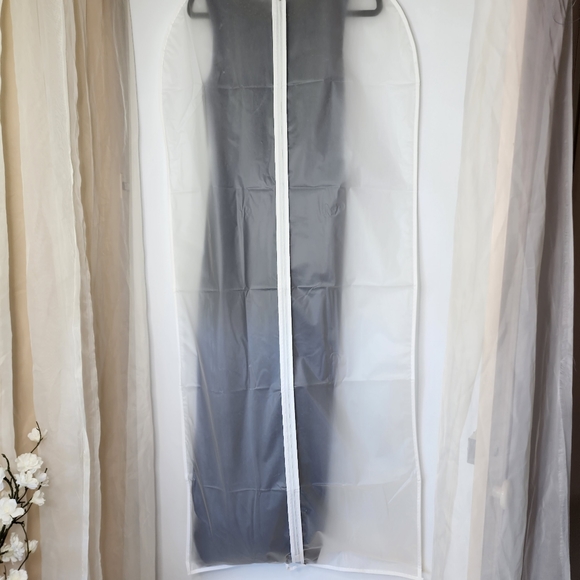 Review long formal dress Broadway Blue gown maxi size 6 - Picture 14 of 14